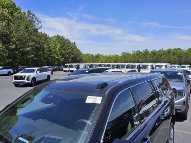 gmc yukon xl 2025 1GKS1GR89SR394978 image gmc yukon xl 2025 1GKS1GR89SR394978 image